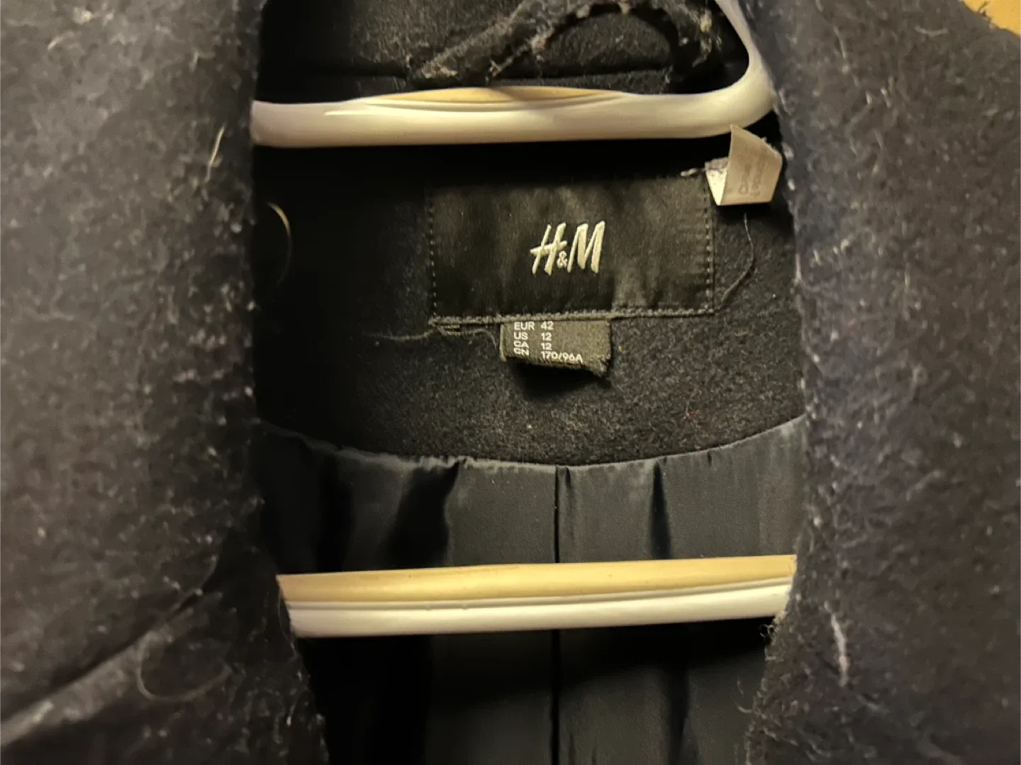 H&M Black Coat - Size 42 image indicator(2)