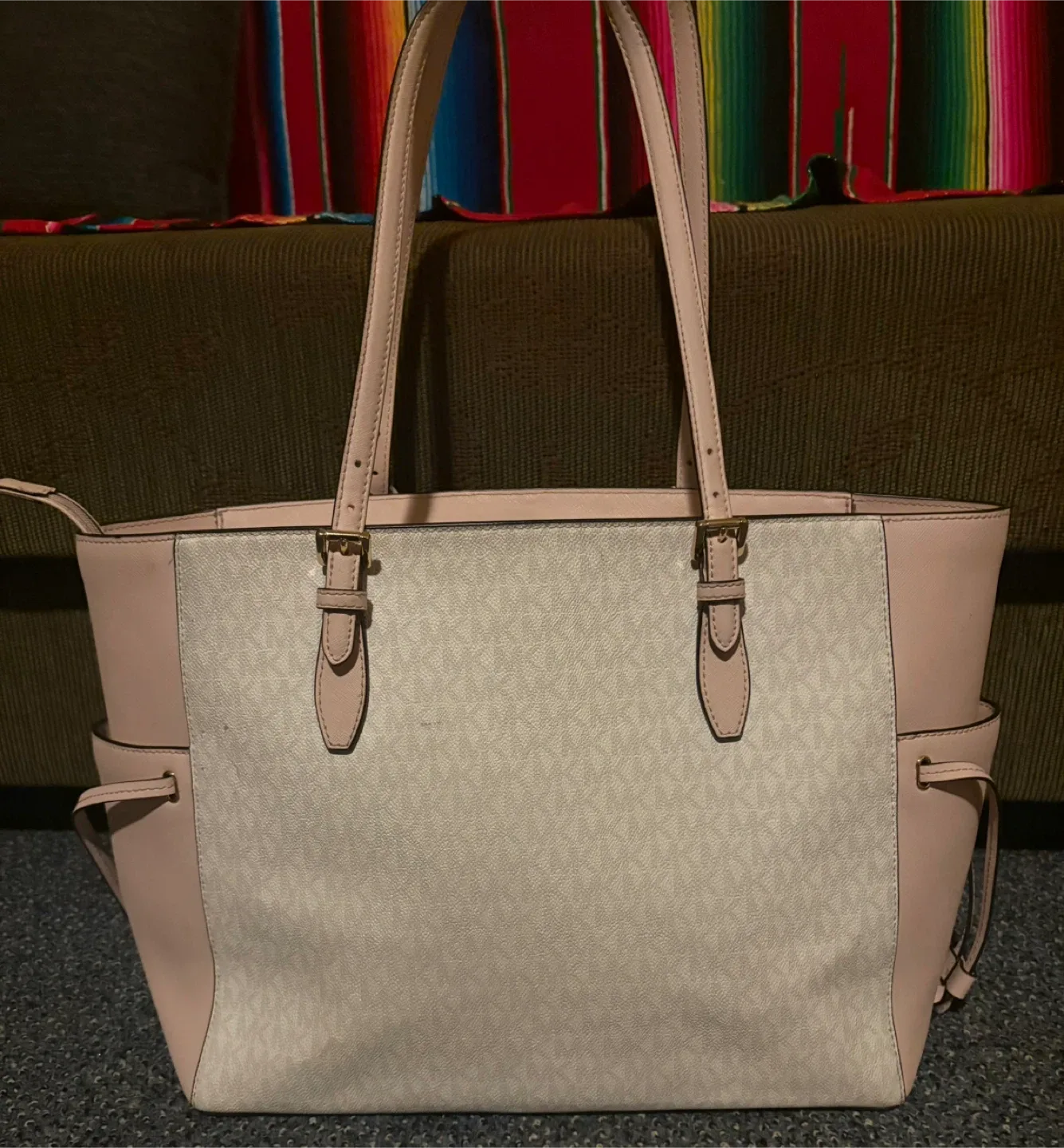 Michael Kors large Gilly Tote Bag image indicator(3)