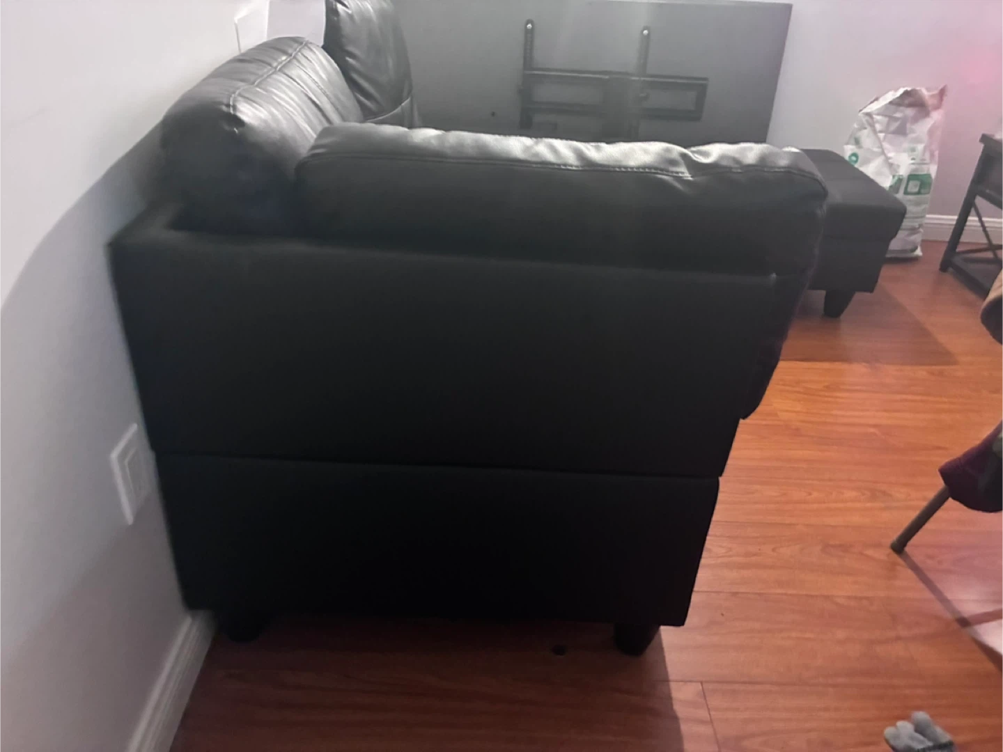 Black Leather Sectional Sofa with Ottoman - photo 5