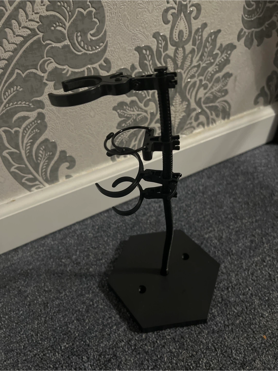 Action Figure Stand - photo 2