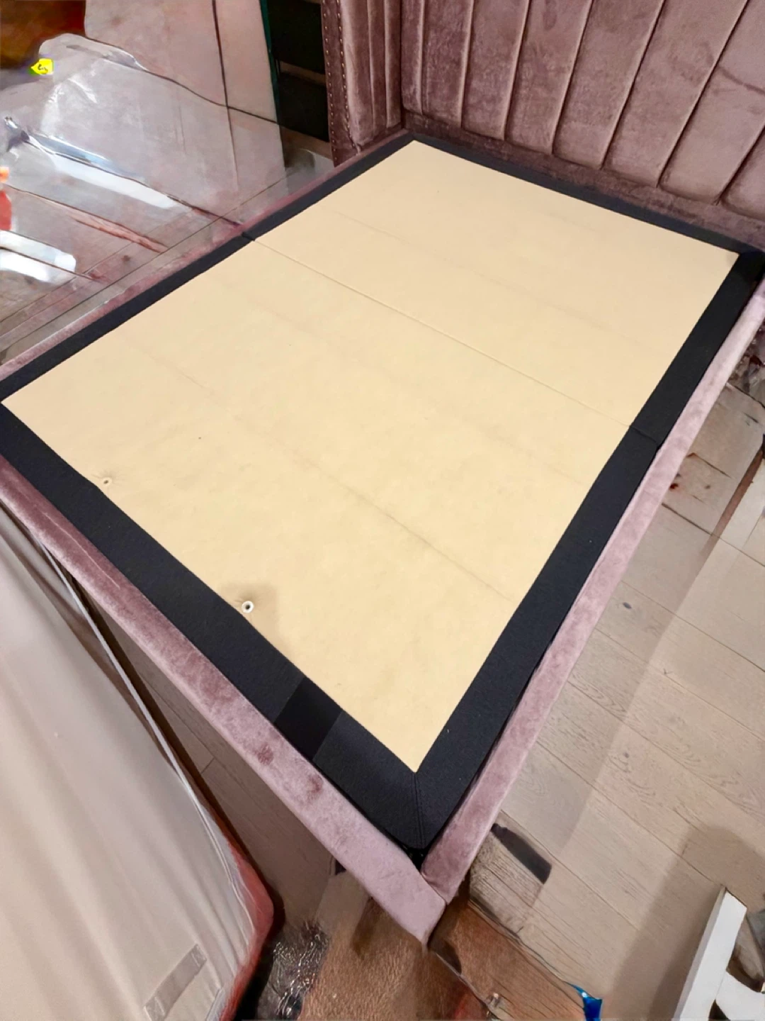 Bed frame for sale - Frame only(no original wood slats) - photo 3