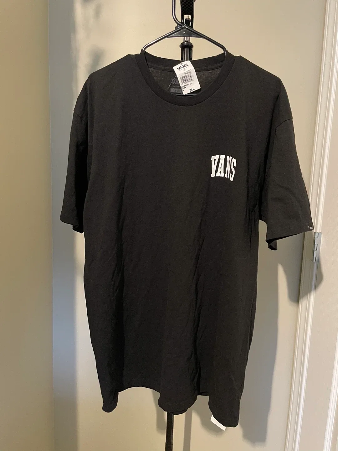 Vans Black T-Shirt Size XL - New with Tag