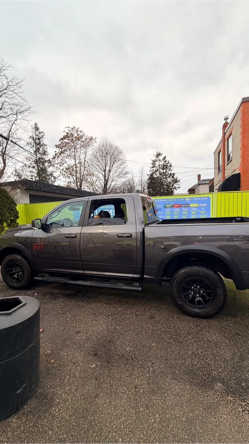 RAM 1500 Warlock Truck image indicator(5)