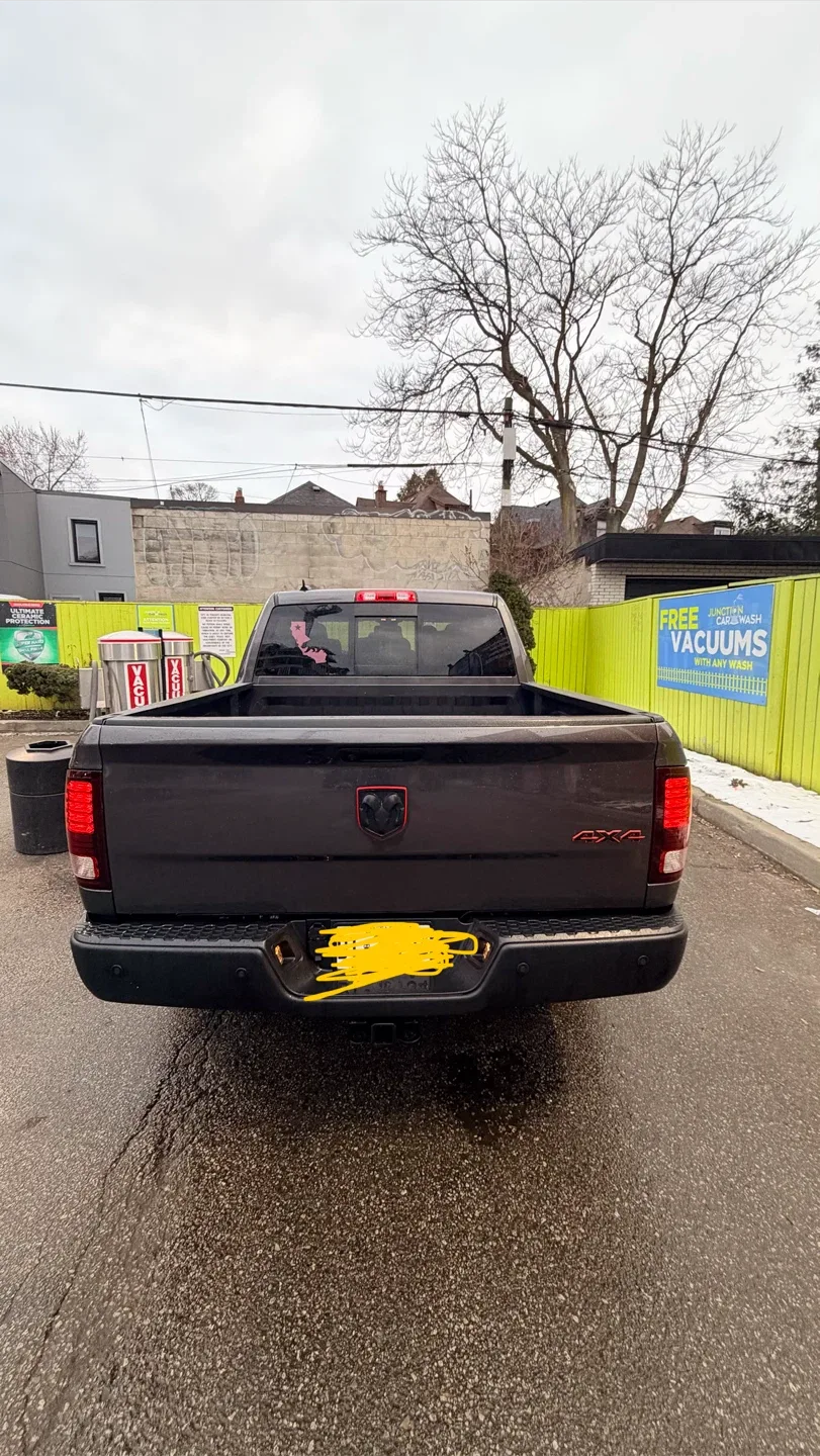 RAM 1500 Warlock Truck image indicator(3)