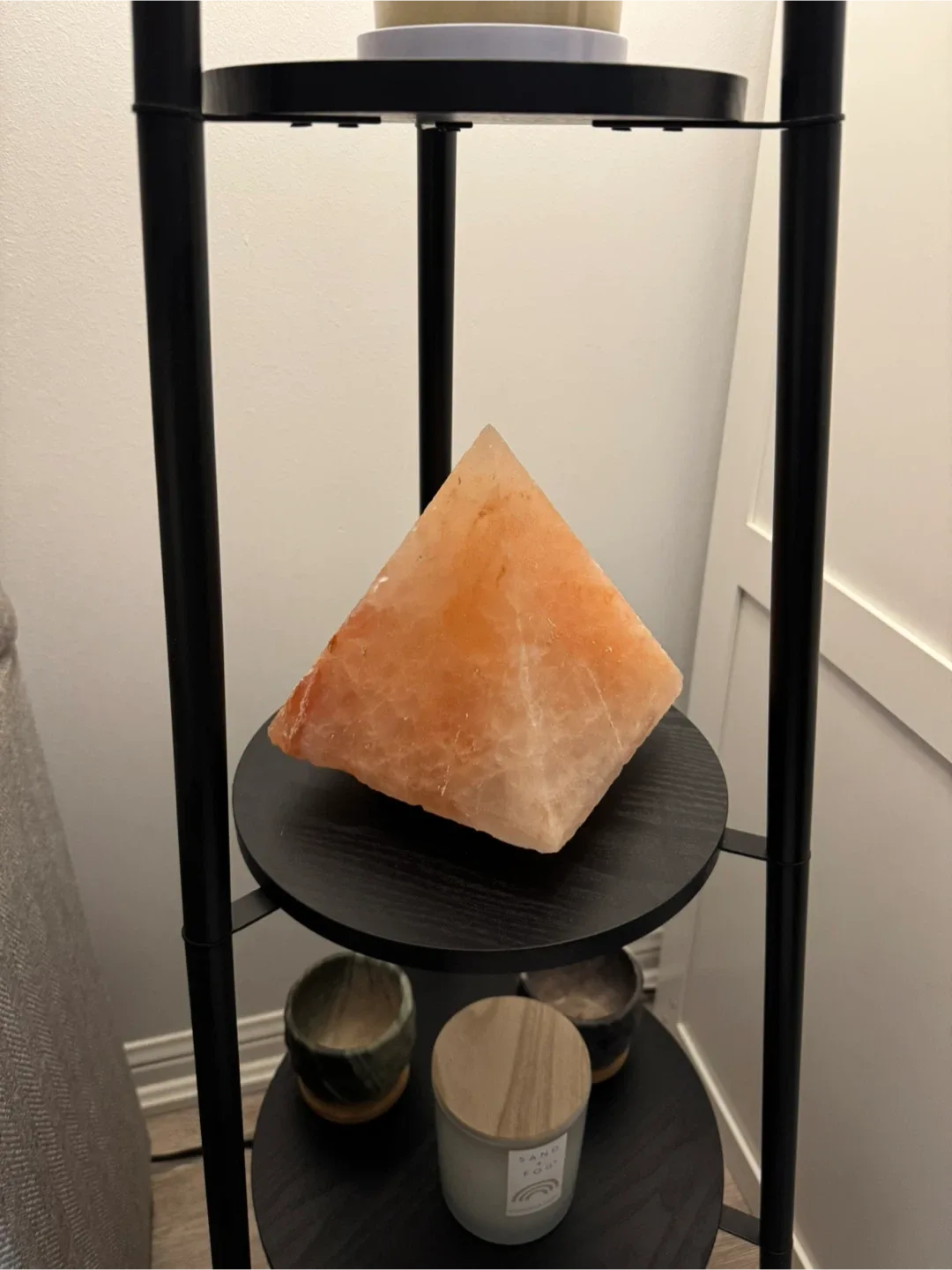 Himalayan Salt Lamp Pyramid Shape image indicator(3)
