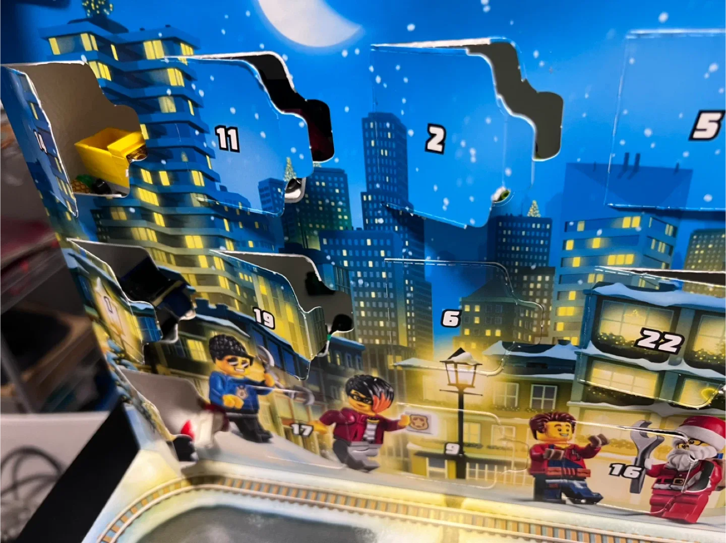 LEGO City Advent Calendar 60268 image indicator(3)