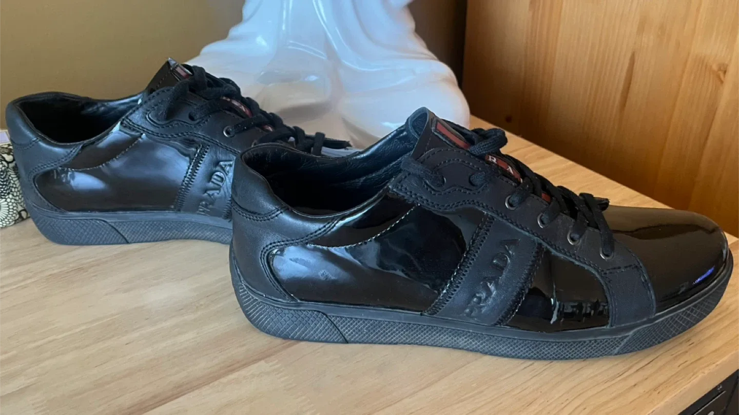 Prada Shoes image indicator(4)