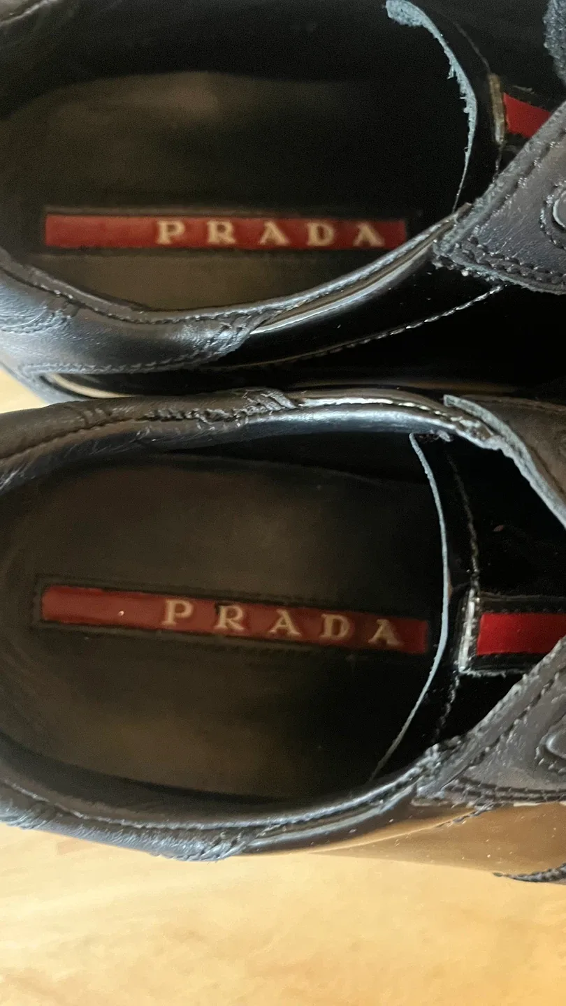 Prada Shoes image indicator(6)