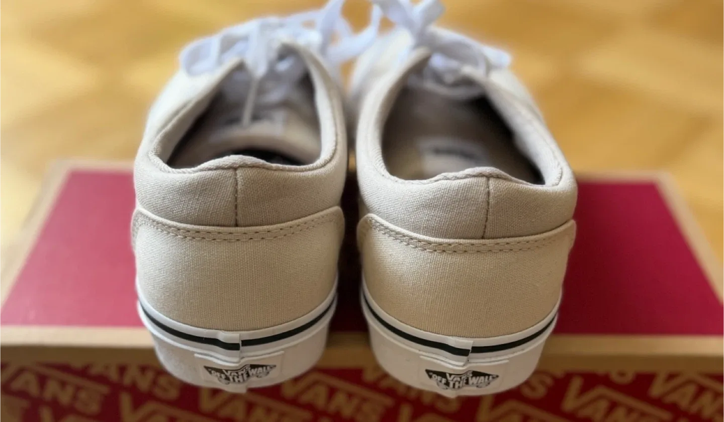 #Cleanout Vans Era Beige Sneakers, Size 9 US image indicator(4)