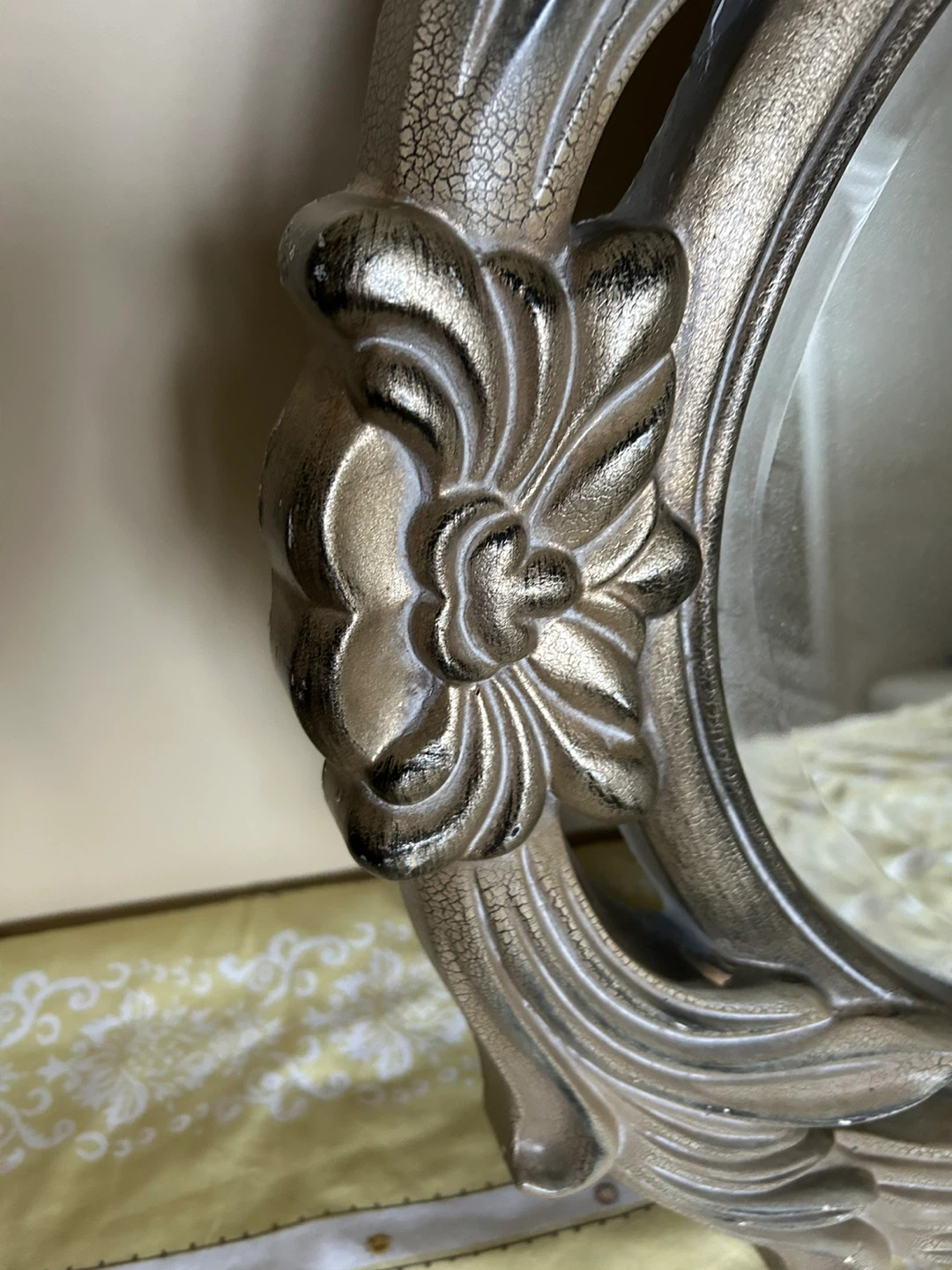 Ornate Oval Wall Mirror - Silver Finish - photo 3