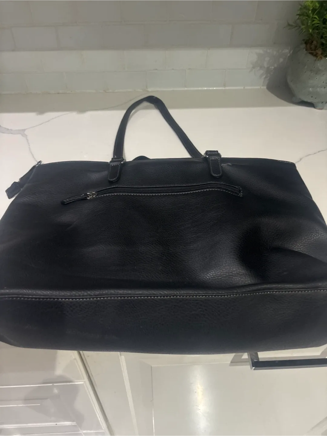 Roots 73 Black Tote Bag image indicator(3)