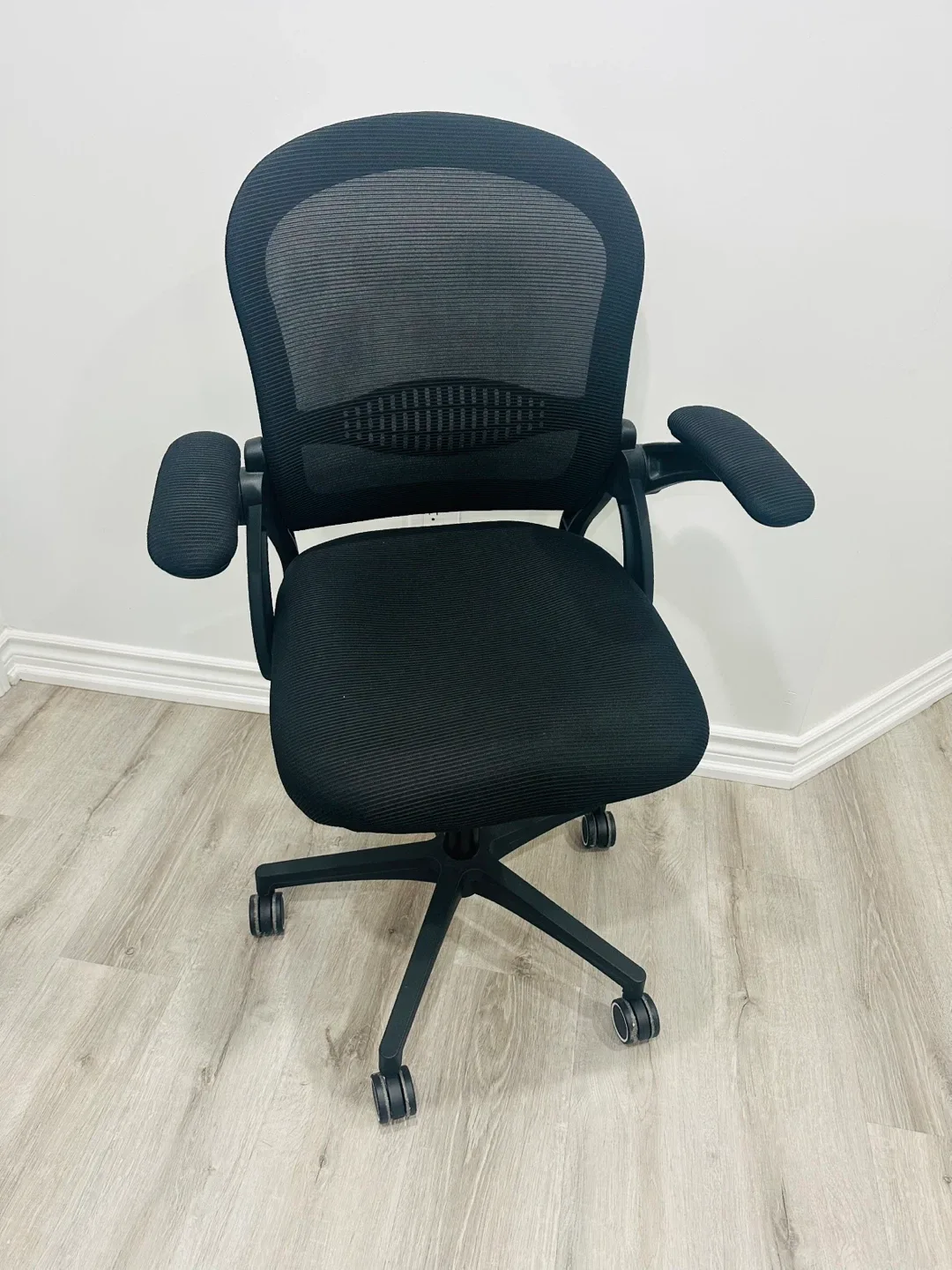 Black Ergonomic Office Chair