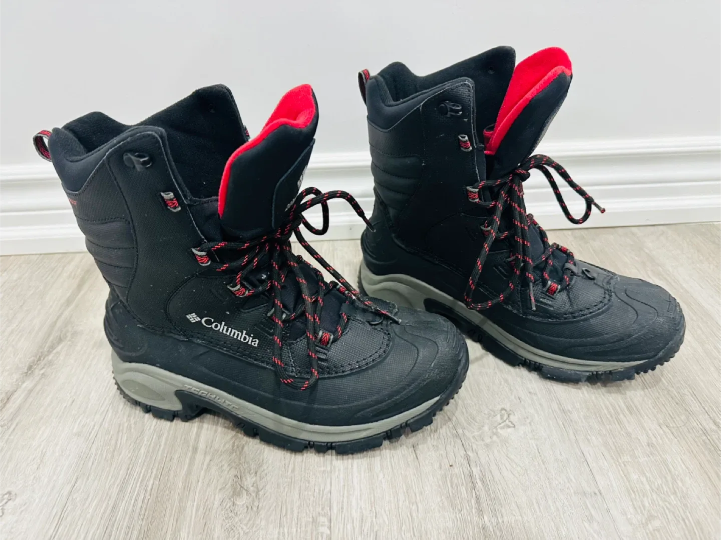 Columbia Winter Boots & Workload Safety Shoes