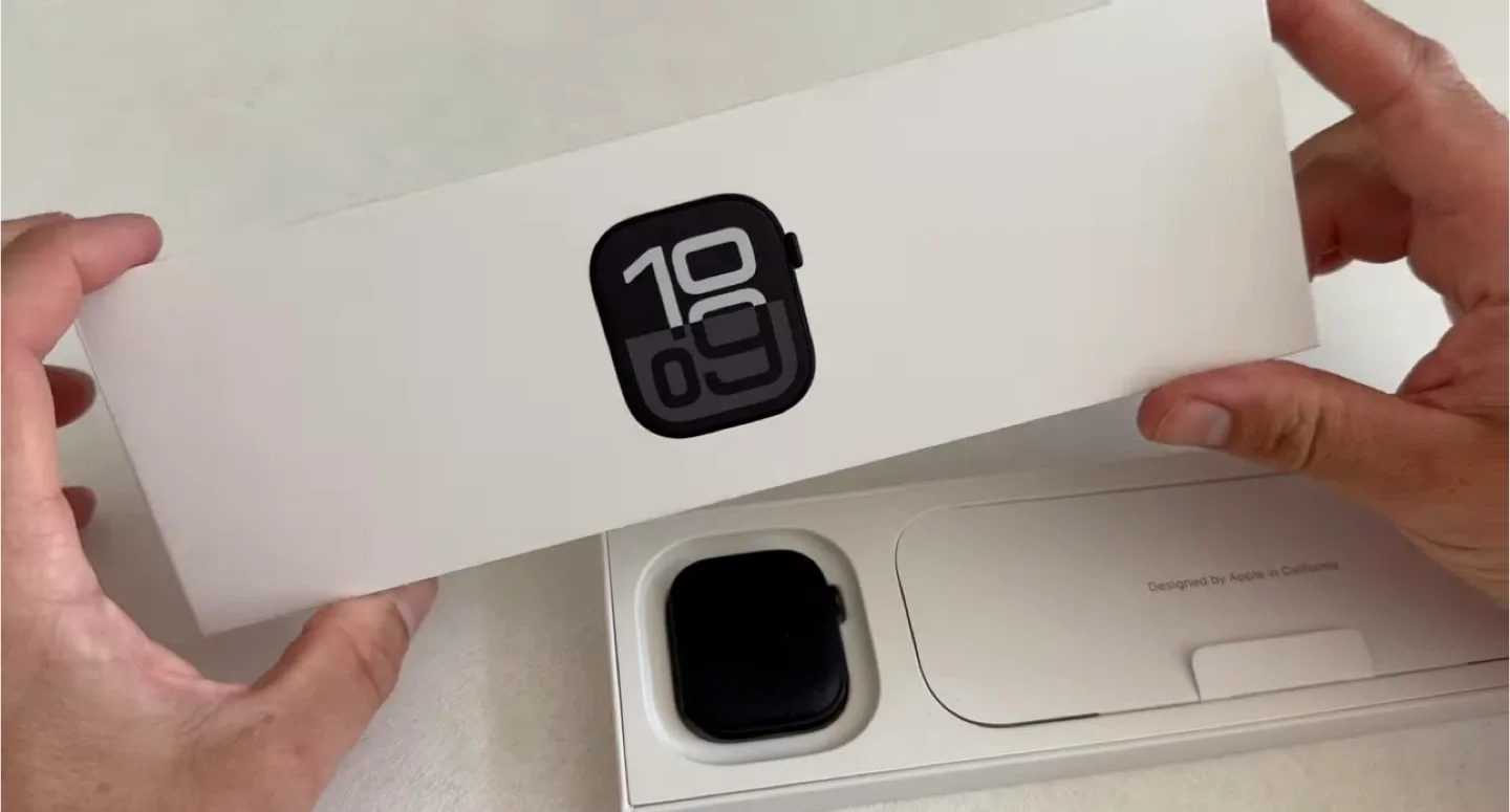 🔥 Apple Watch Series 10 – Jet Black | 42mm | GPS image indicator(4)