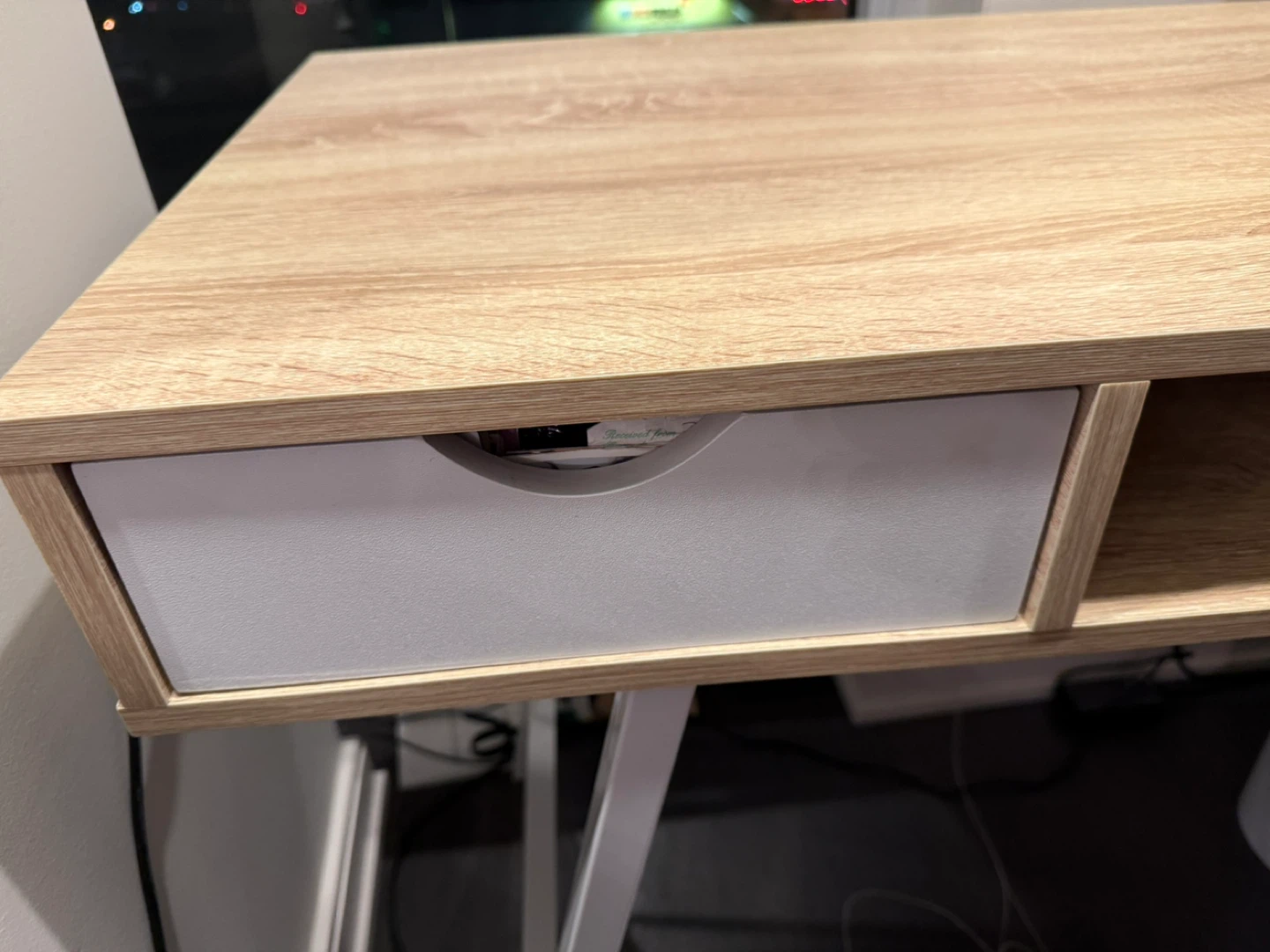 Wood and White Desk - photo 3