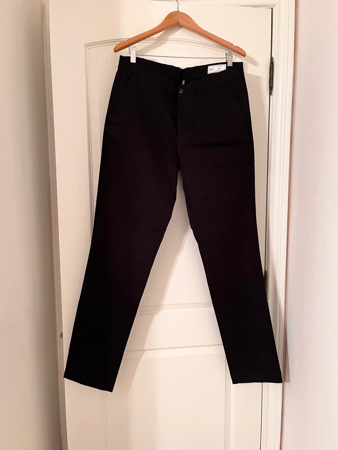 Men’s GAP Slim Black Pants - Size 34/34