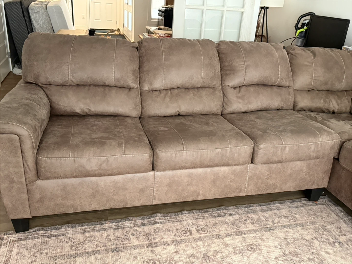 Ashley Sectional Sofa with Chaise - photo 4