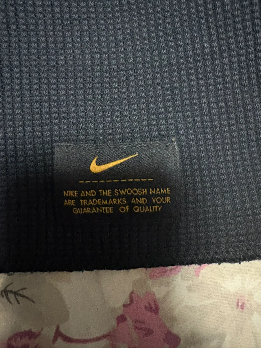 Nike Waffle Knit Long Sleeve Shirt - Size S image indicator(2)