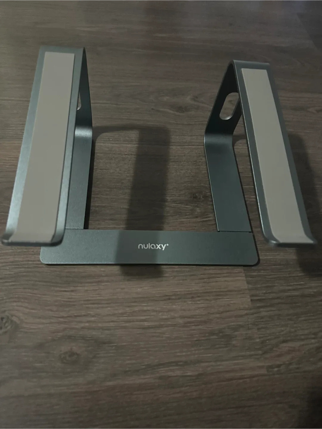 Laptop stand image indicator(2)