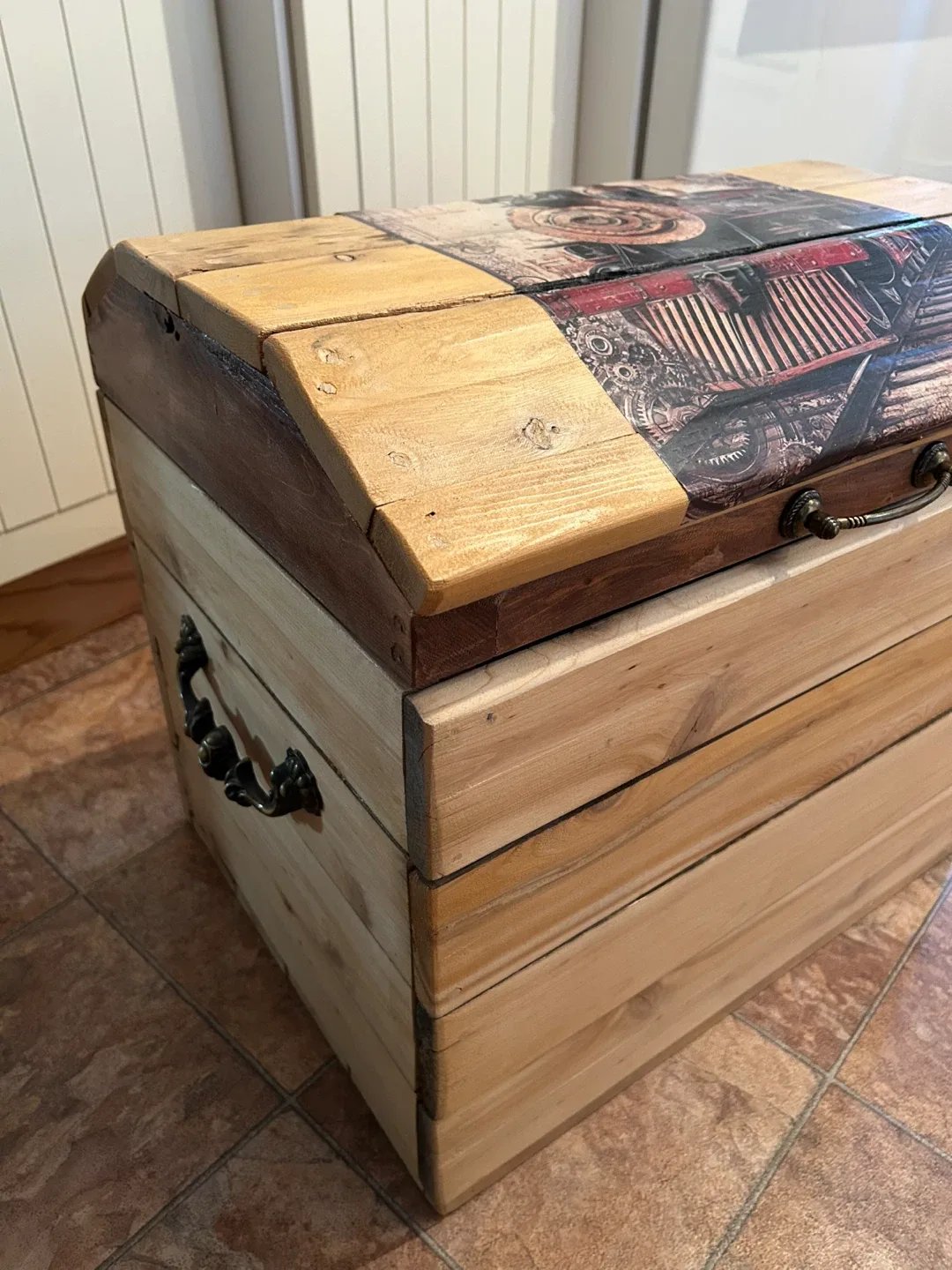 Wooden  cedar Storage Chest with Train Design image indicator(3)