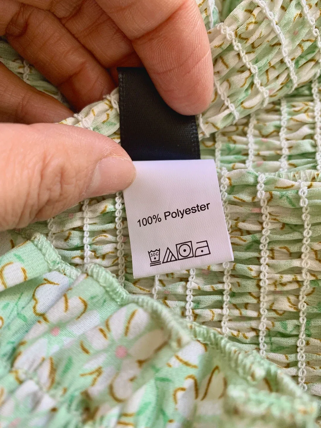 SHEIN Floral Print Ruched Strapless Top And Elastic Waist Shorts image indicator(4)