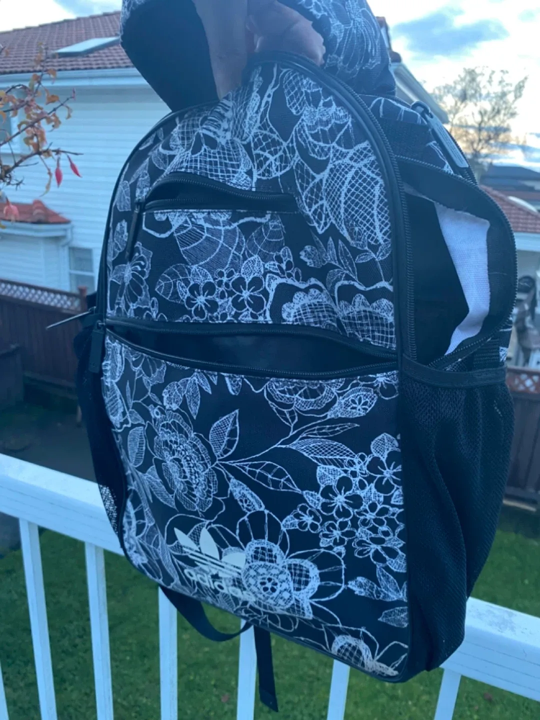 NEW ADIDAS BLACK PRINT BACKPACK, SEE ALL PICTURES