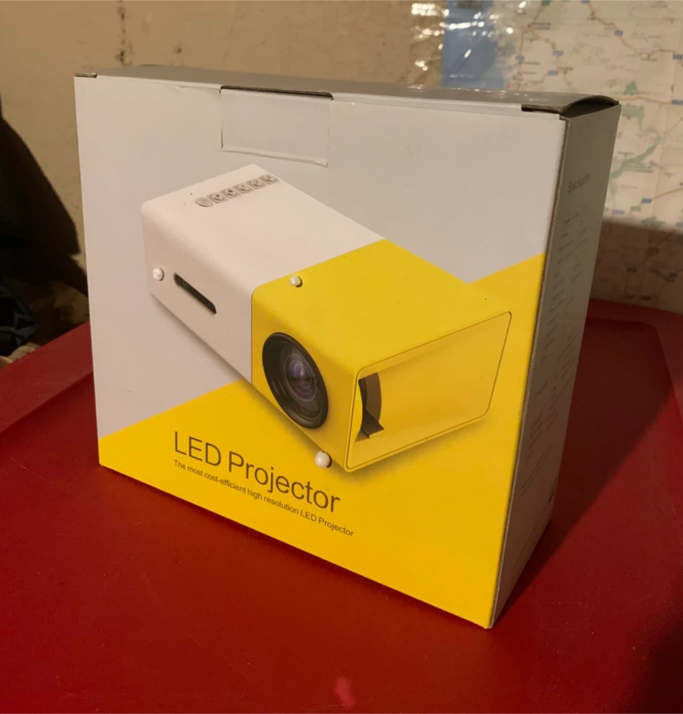 LED Projector - Yellow & White#3Cleanout