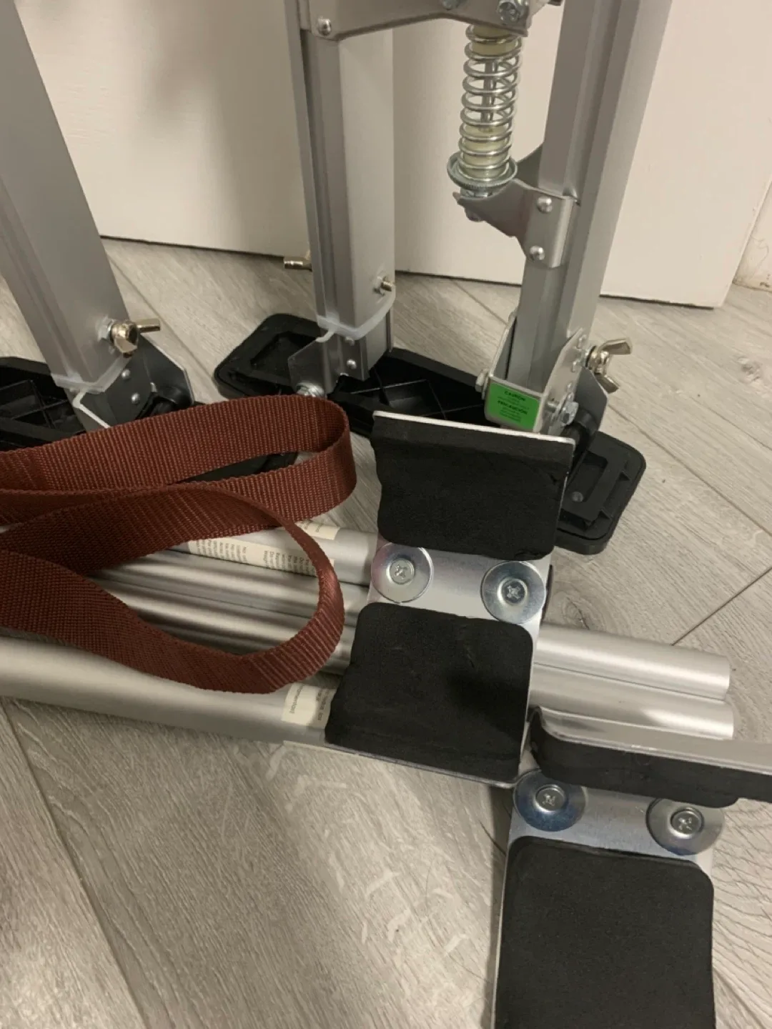 Adjustable Height Drywall Stilts image indicator(4)