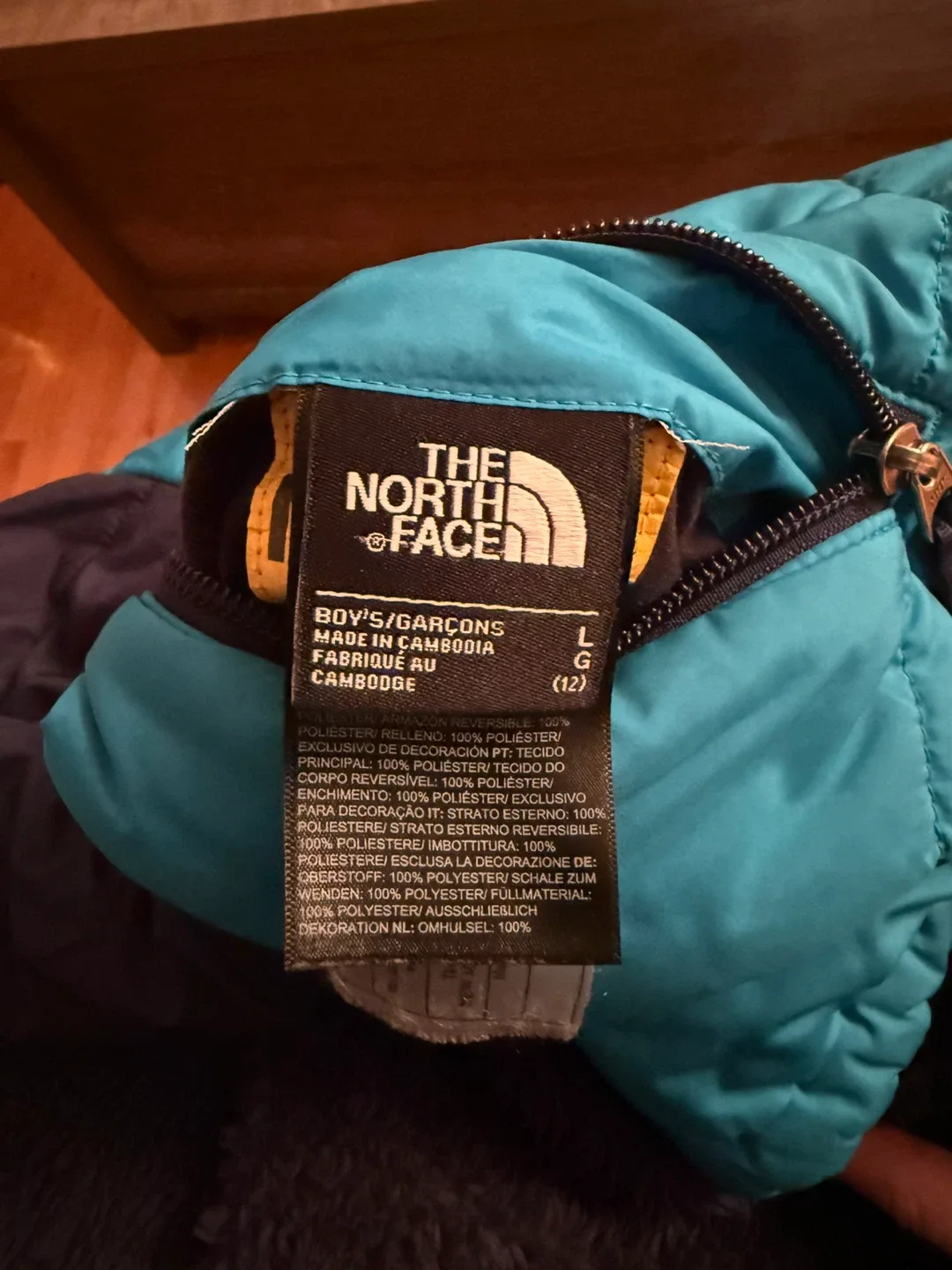 North Face Size 12/L Youth Reversible Jacket image indicator(7)
