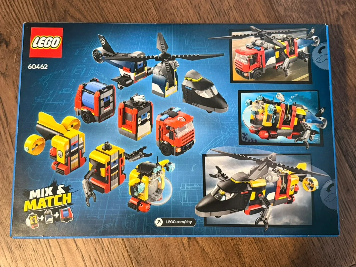 Brand New LEGO City 60462 3 in 1 Remix image indicator(2)