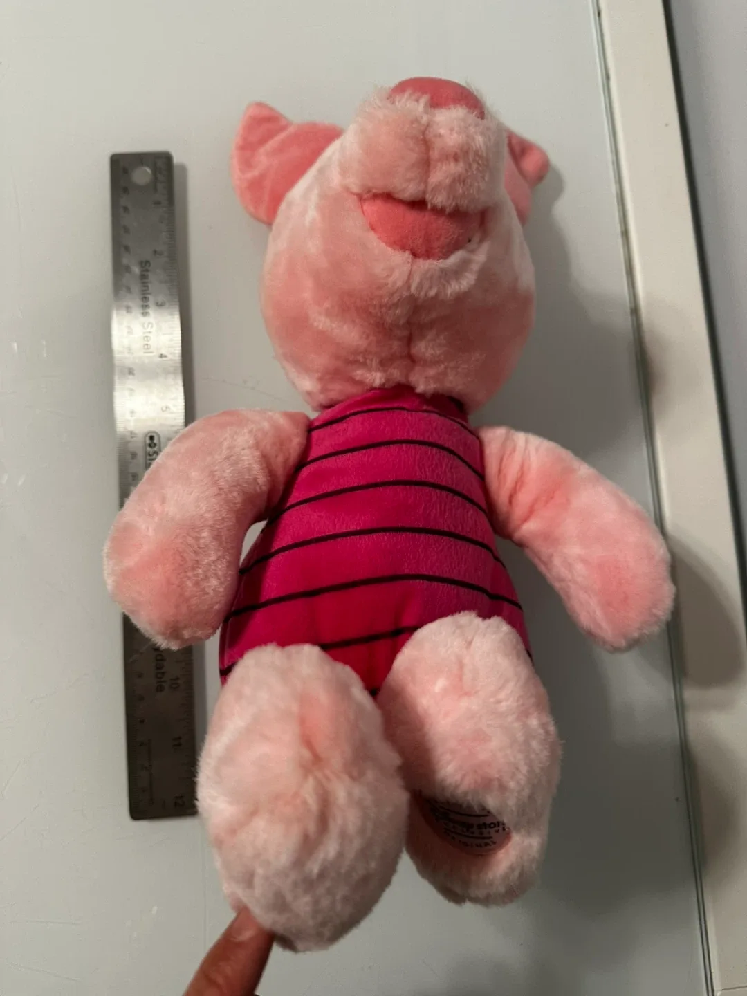 Disney Store Exclusive Piglet Plush image indicator(4)