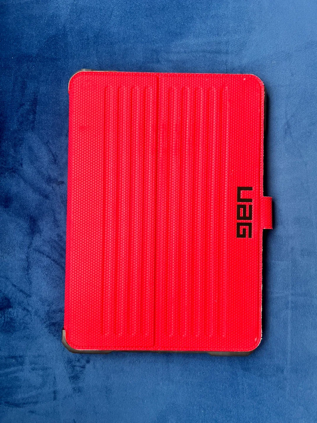 Apple iPad cellular+ WIFI (Gen 7 ) image indicator(5)