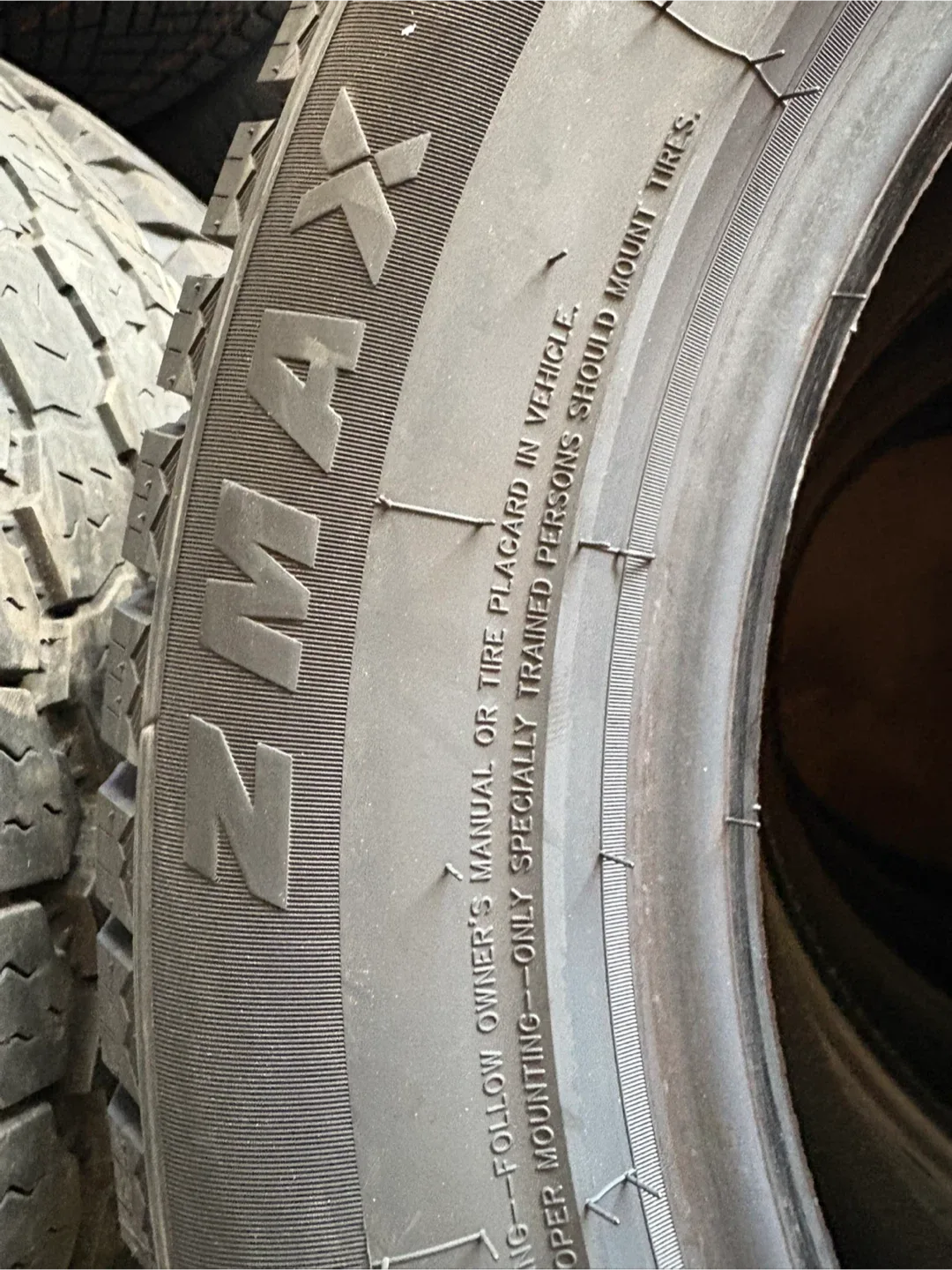 Winternova Studdable Winter Tires 235/55R17 image indicator(2)