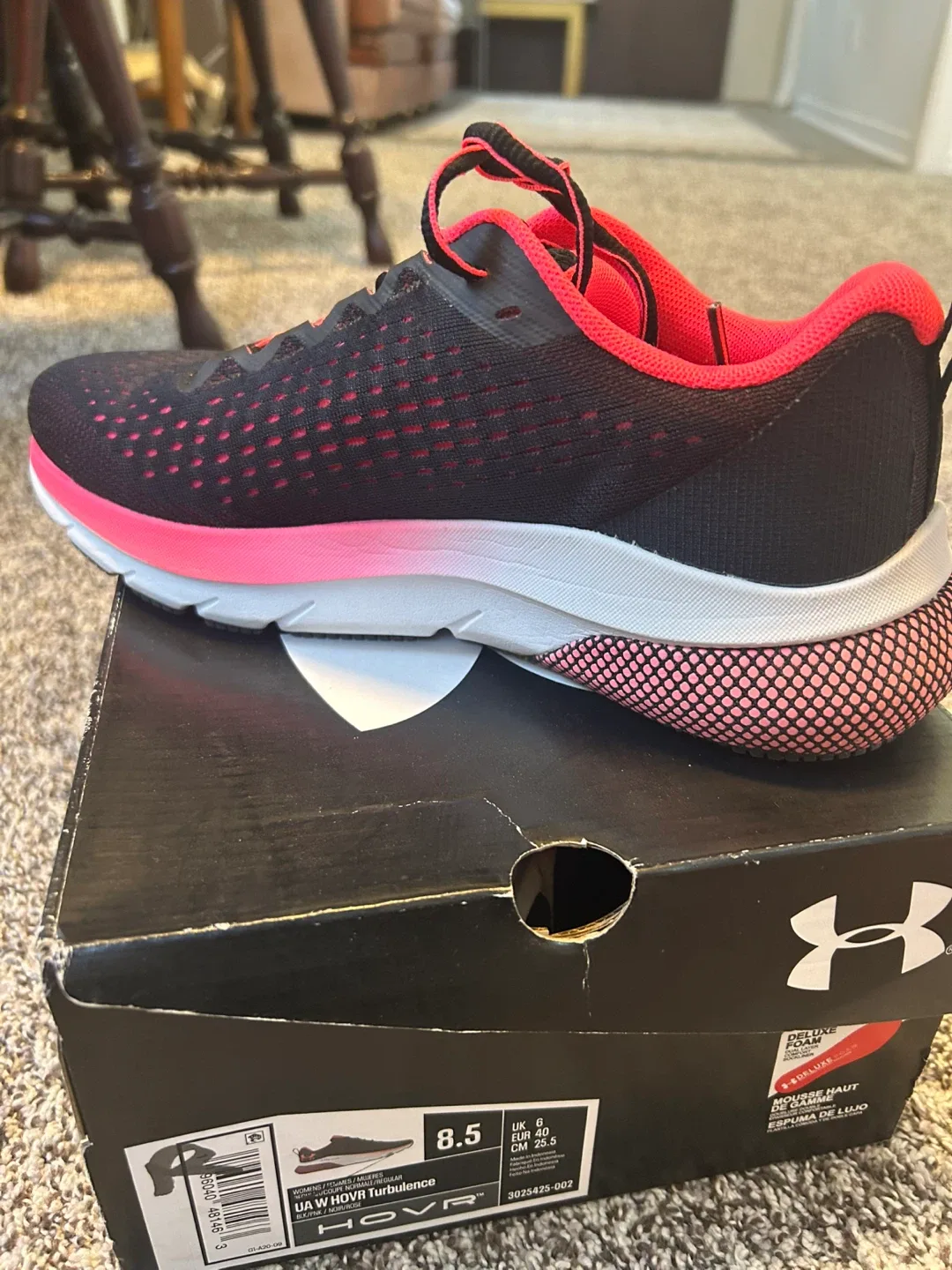 Under Armour HOVR Turbulence, Women's 8.5 image indicator(2)