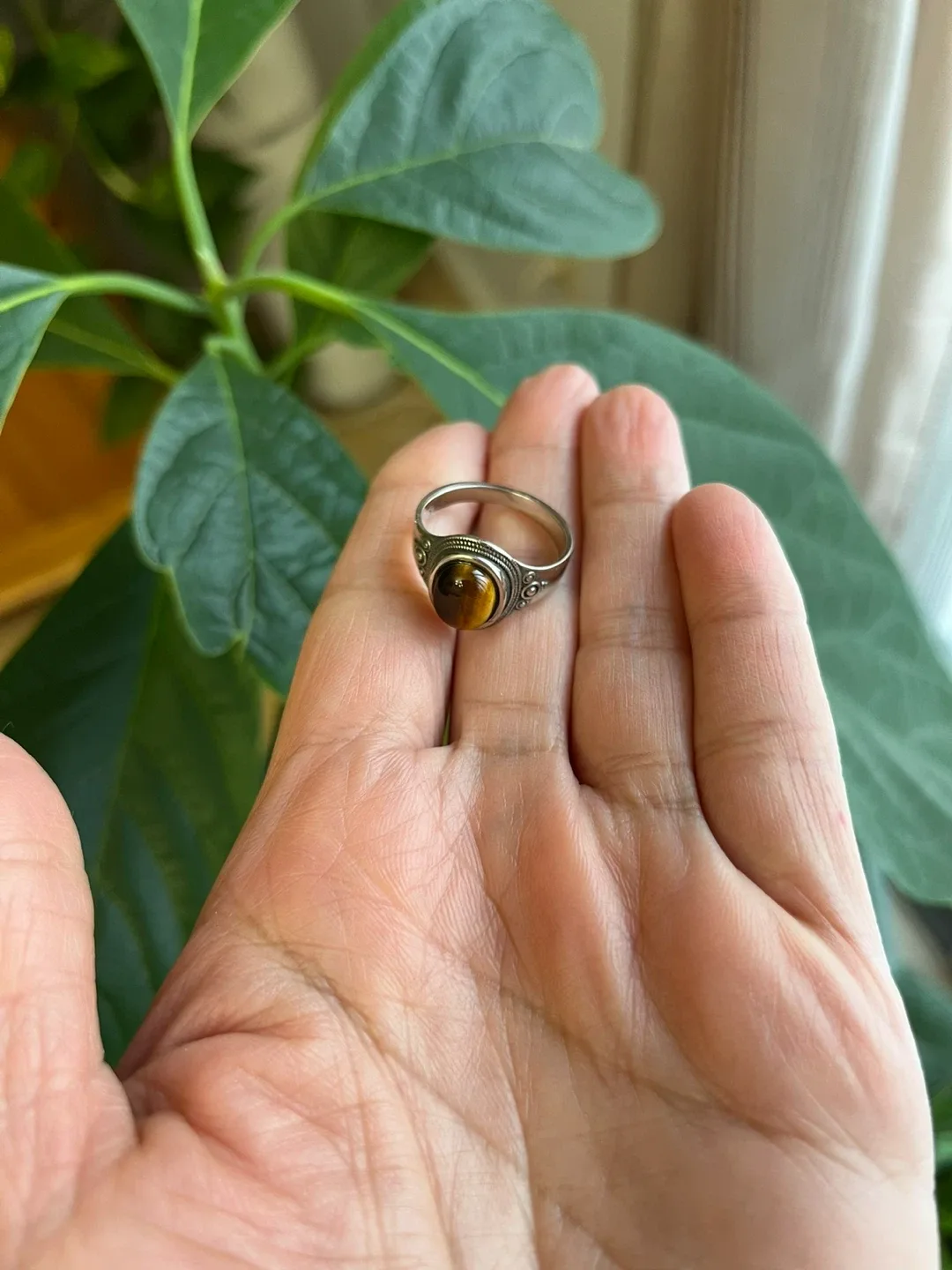 Tiger's Eye Ring  Size 10 Silver plated image indicator(6)