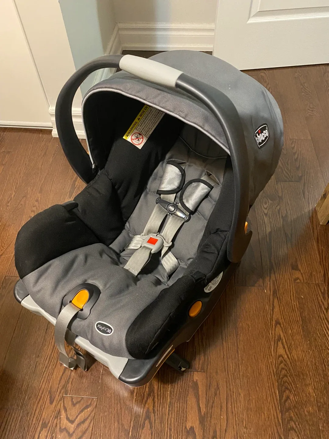 Chicco KeyFit 30 Infant Car Seat image indicator(2)