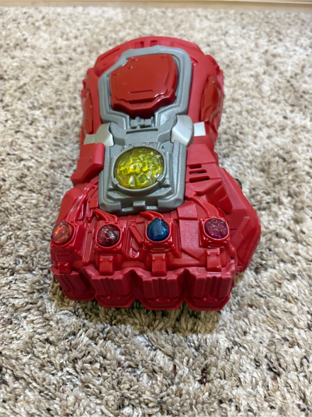 Marvel Avengers Infinity Gauntlet Toy - photo 3