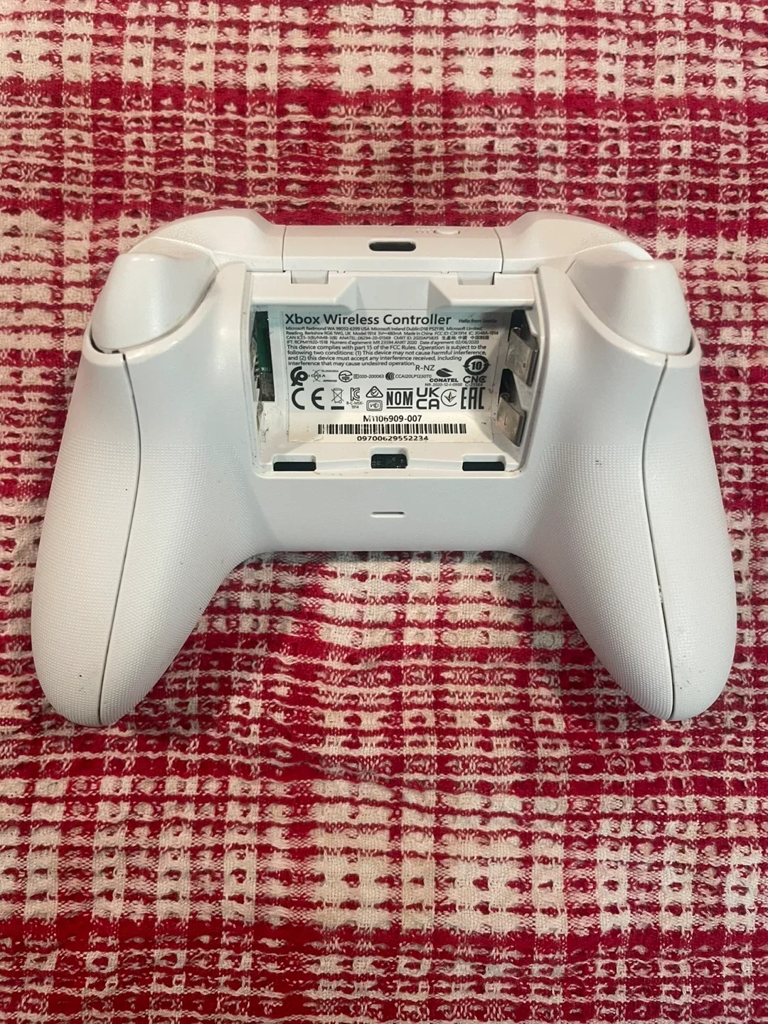 Xbox Series S Console & Wireless Controller image indicator(4)