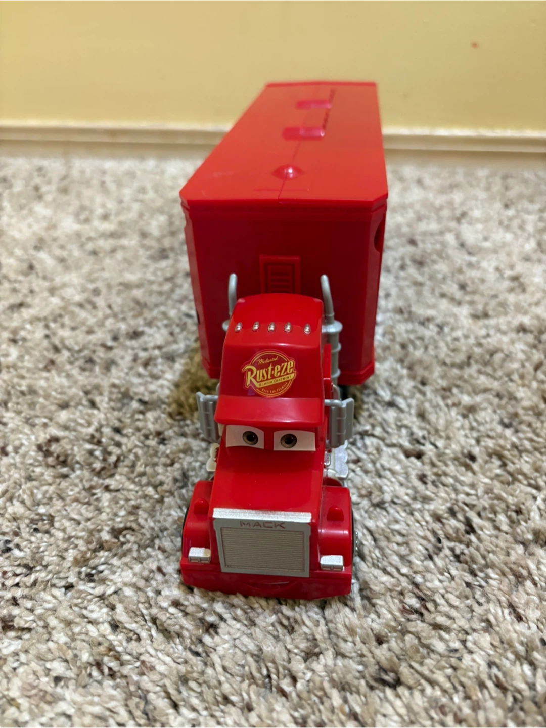 Disney Pixar Cars Mack Truck Hauler - photo 2