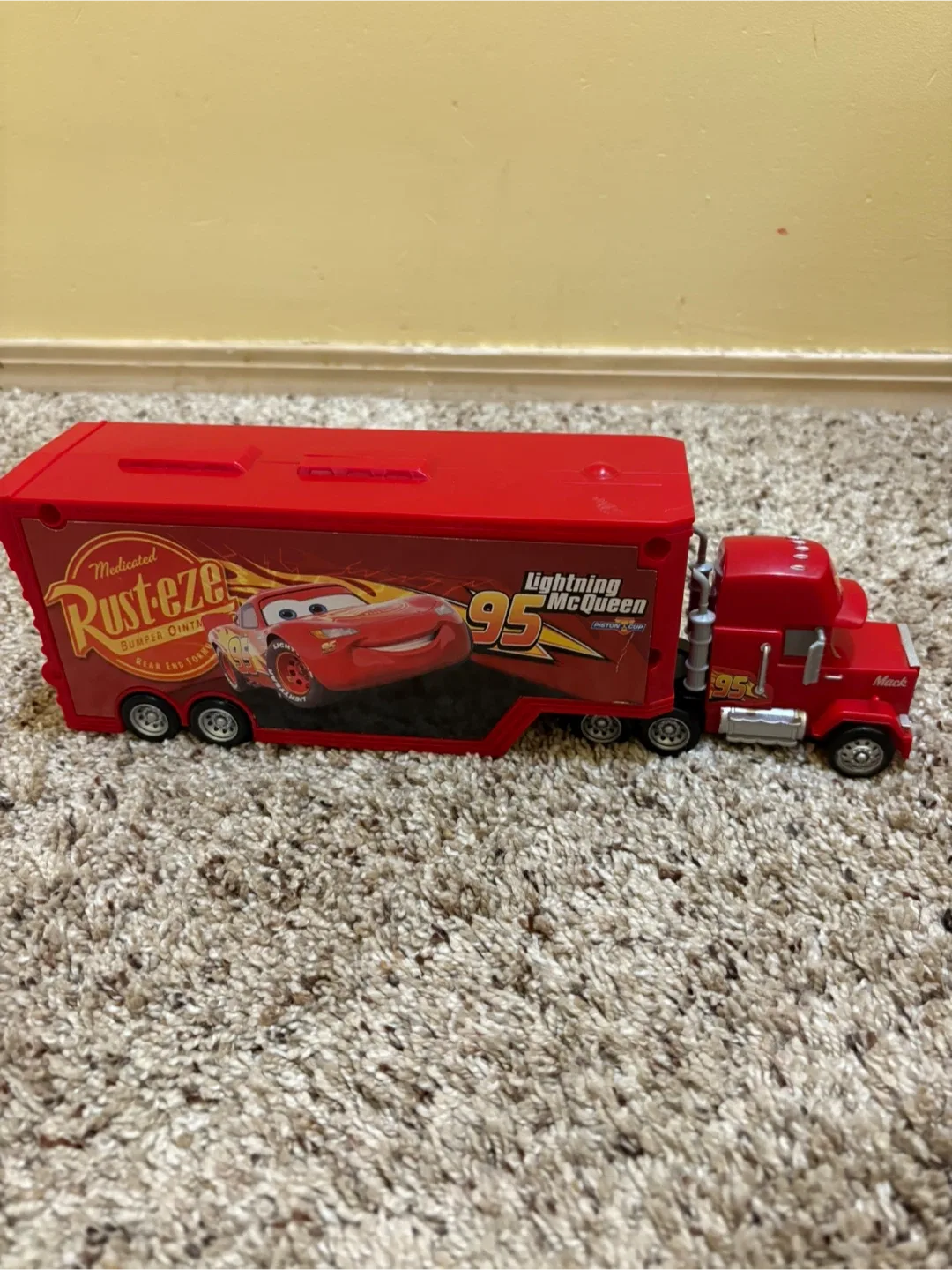 Disney Pixar Cars Mack Truck Hauler