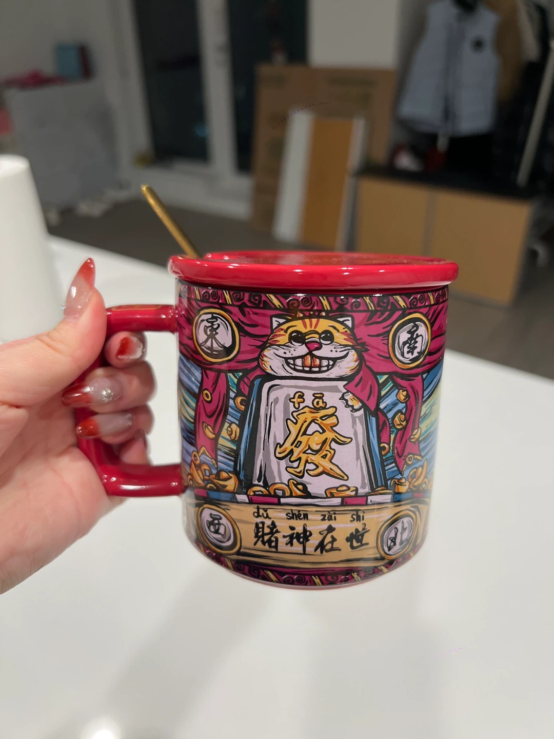 Red Mug with Lid and Spoon - photo 3