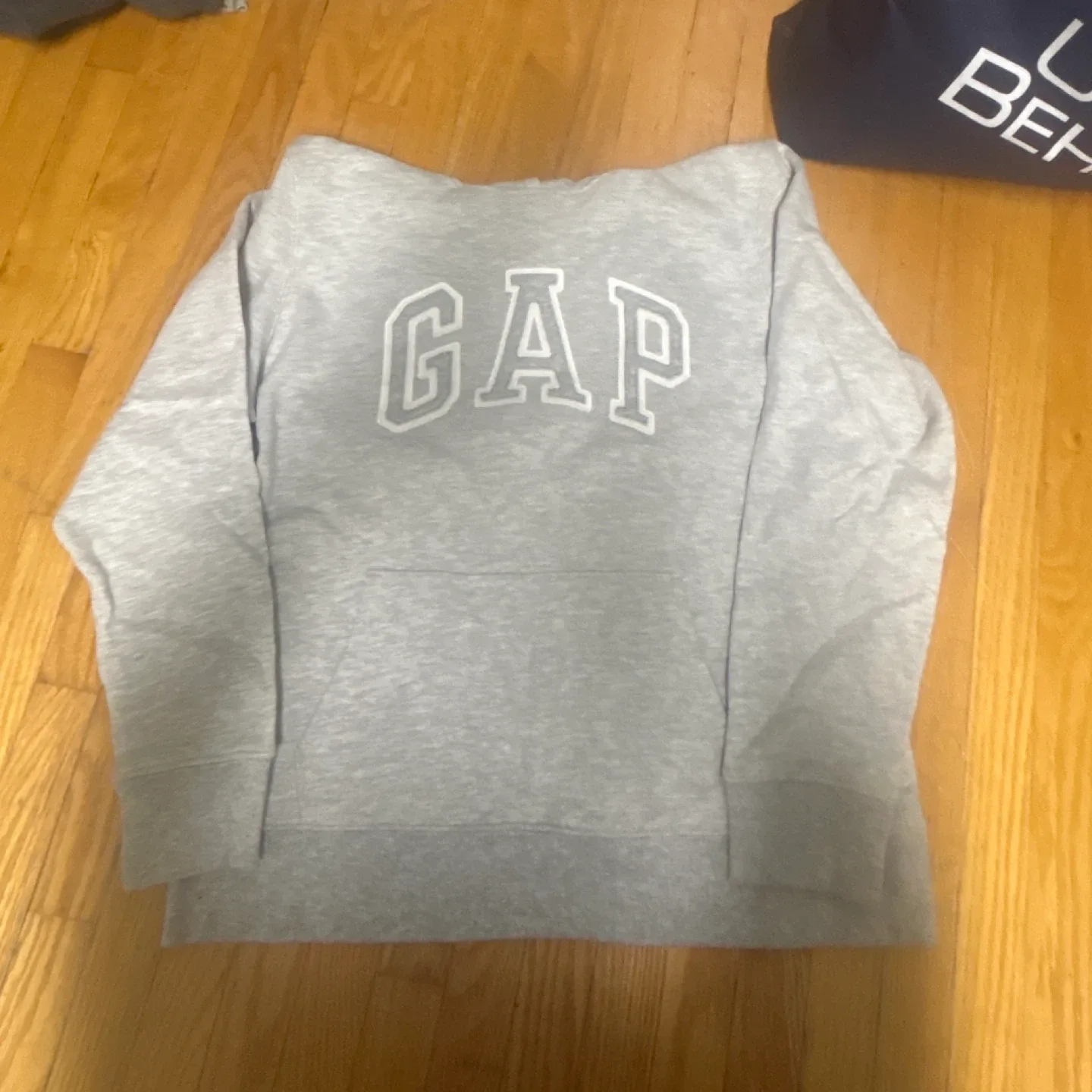 gap hoodie