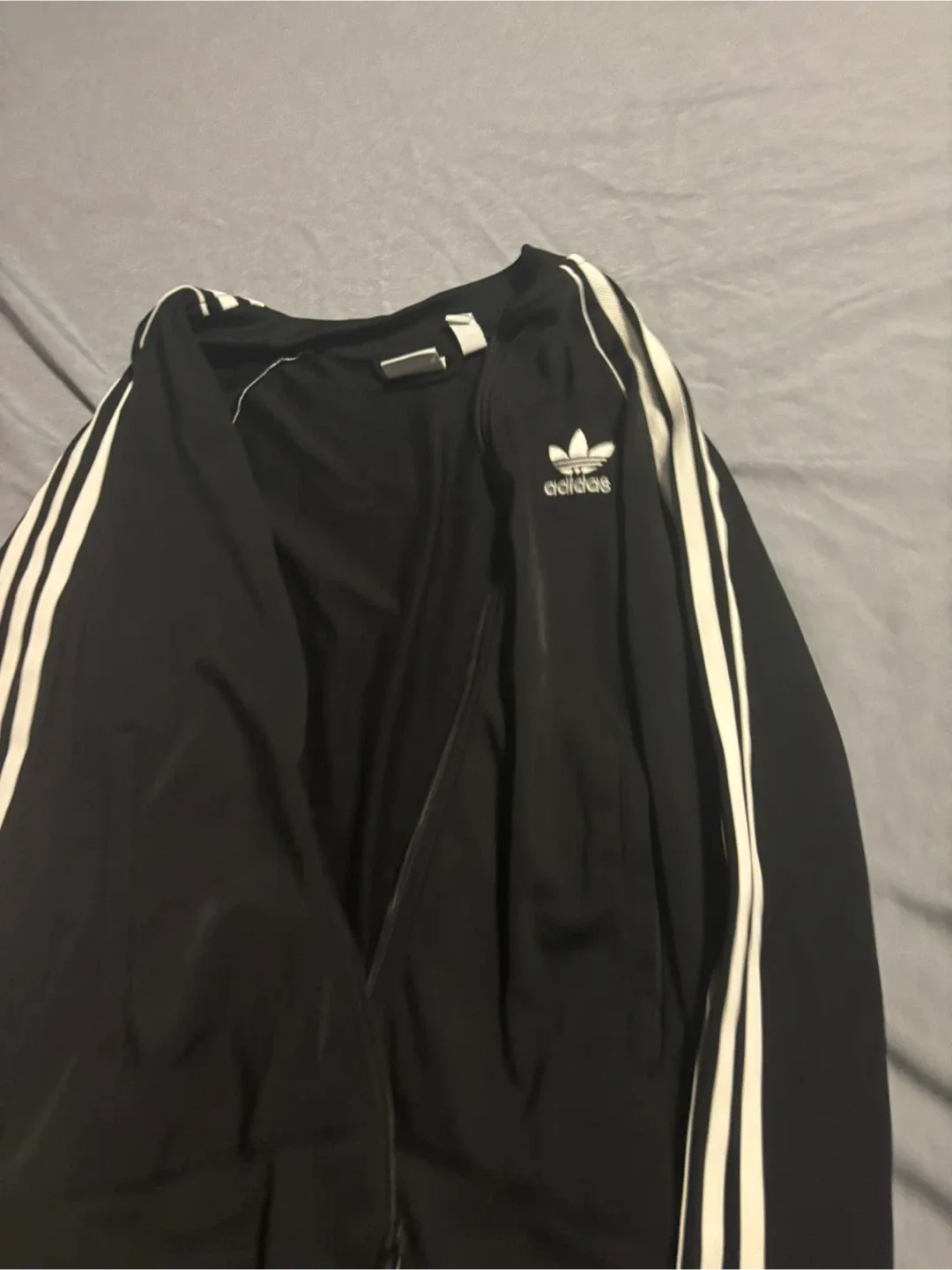 Adidas Black Track Jacket kids 11/12 image indicator(2)
