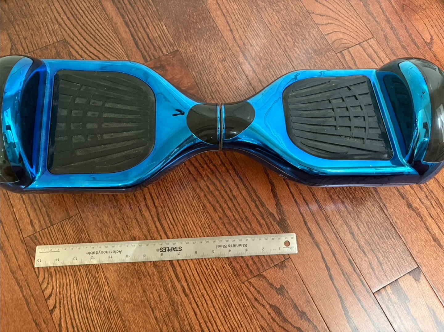Hoverboard w/ Bluetooth — AMAZING Christmas Gift! 🛴🎄  #Cleanout image indicator(3)