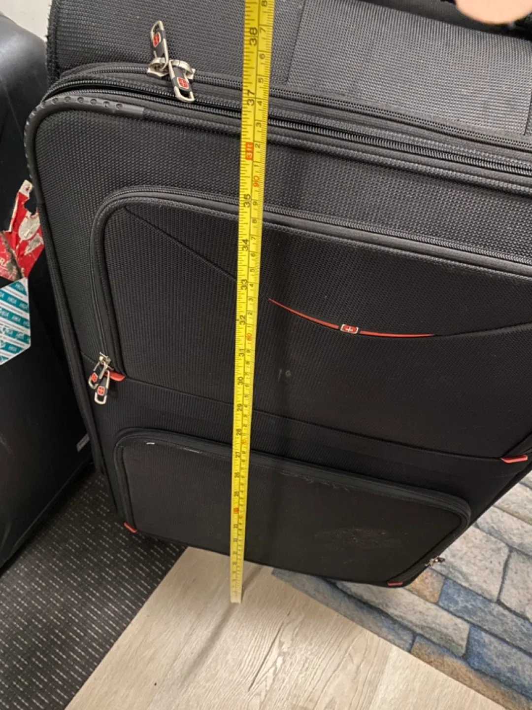 #Cleanout SwissGear Black Suitcase –