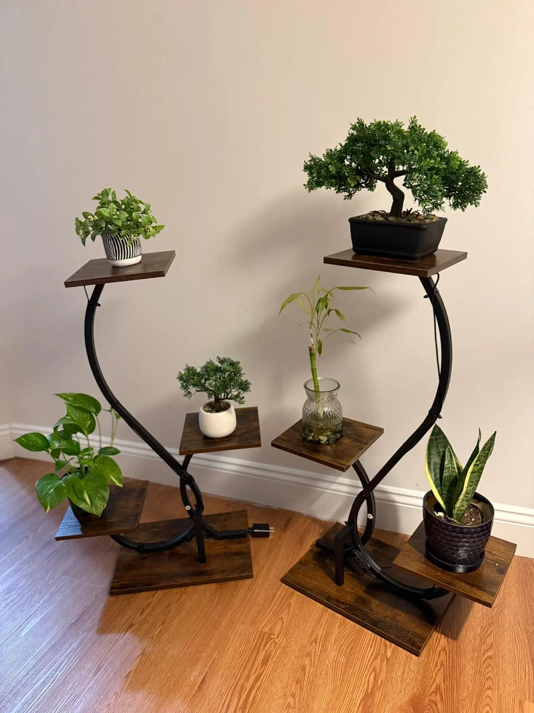 Set of 2 Plant Stands image indicator(5)