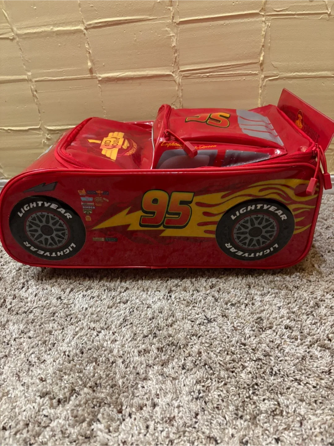 Disney Pixar Cars Rolling Luggage image indicator(2)