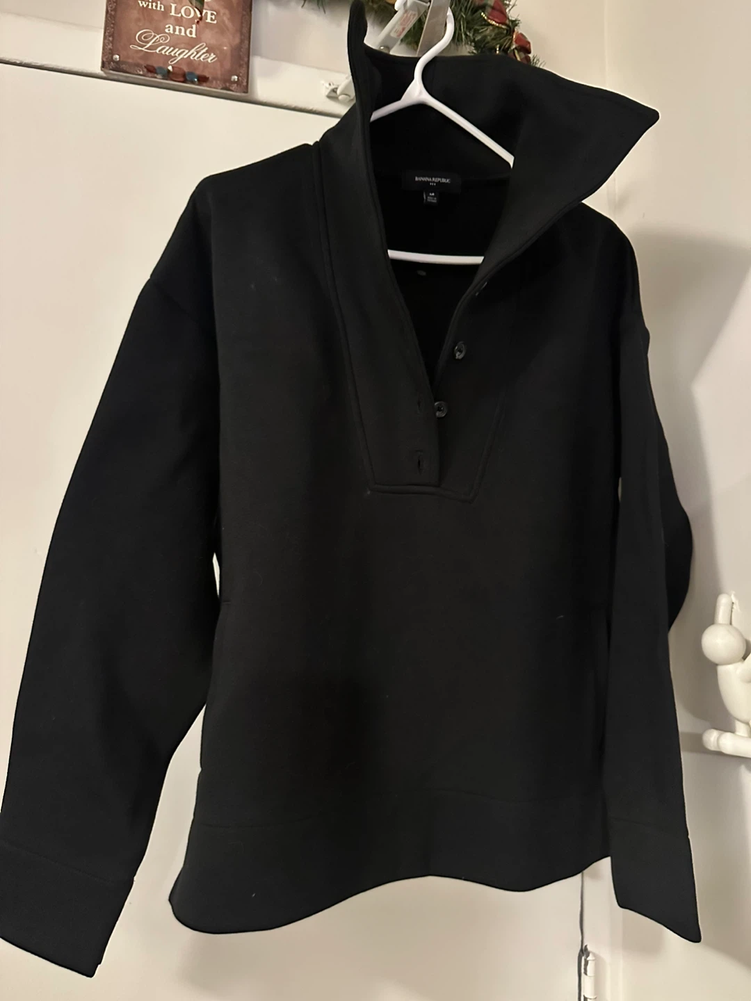 Banana Republic Black Pullover - Size M - photo 2