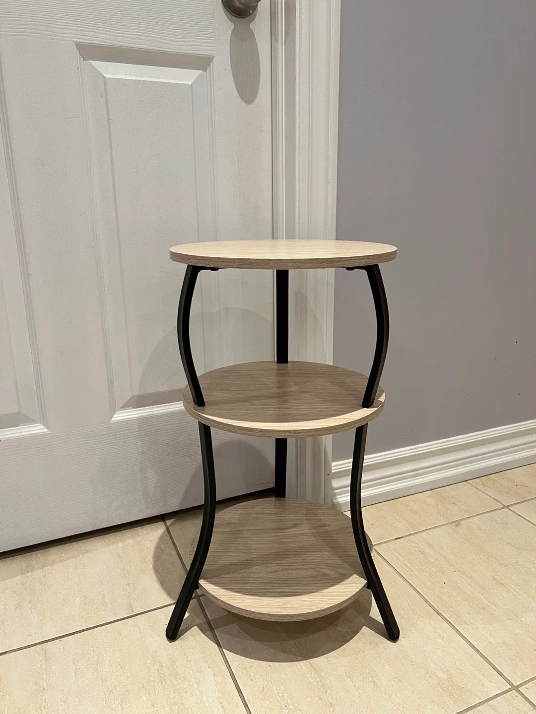 Round 3-Tier Side Table image indicator(2)