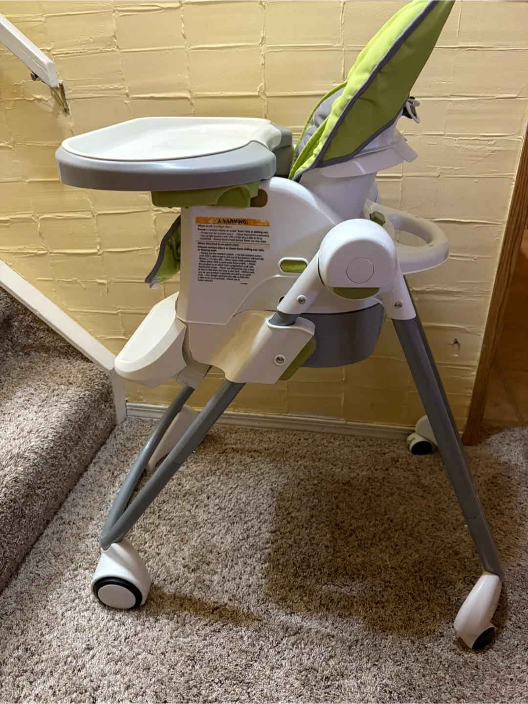 Fisher-Price High Chair, Green & Grey image indicator(2)
